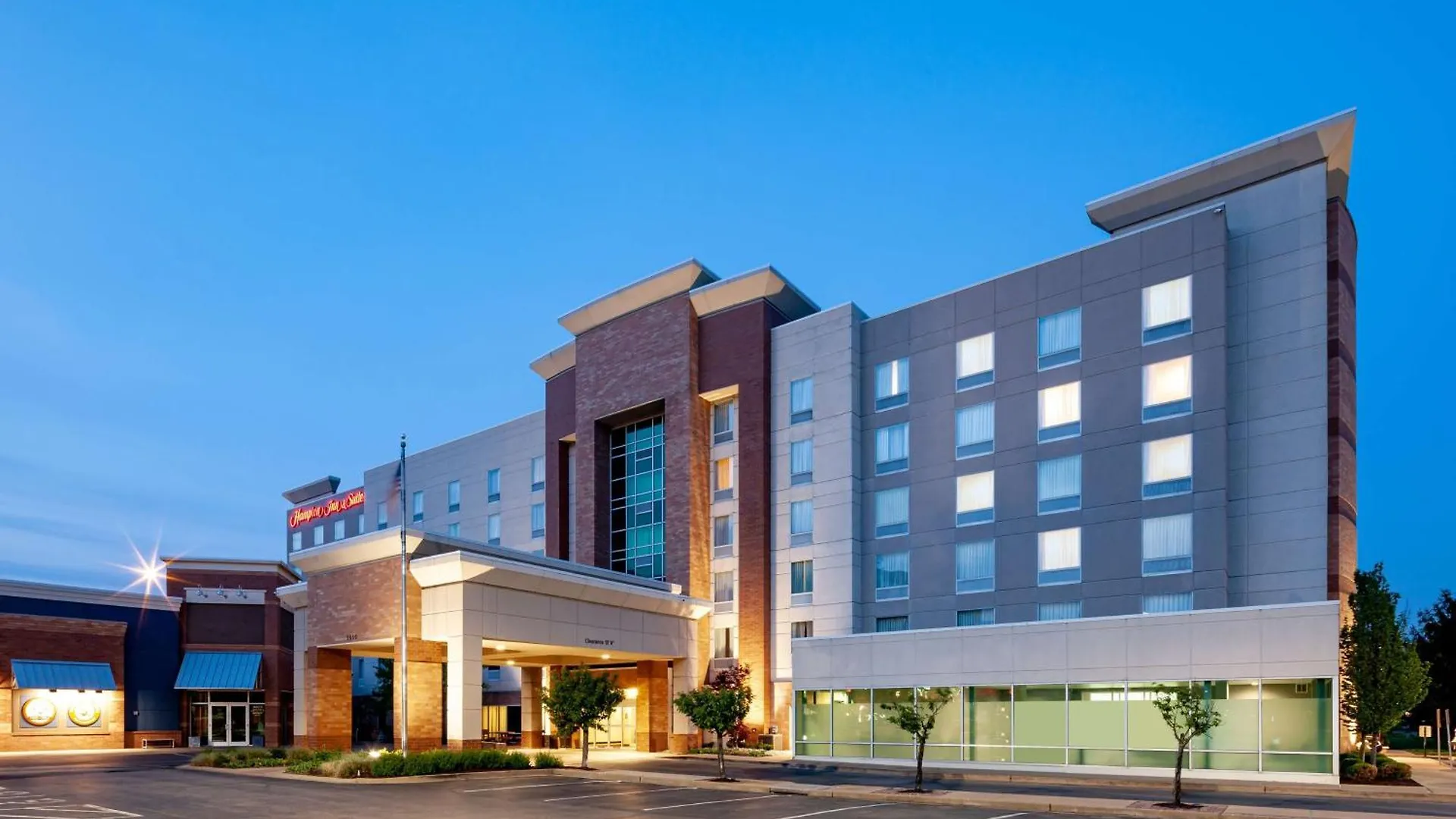 Hotel Hampton Inn & Suites St. Louis At Forest Park