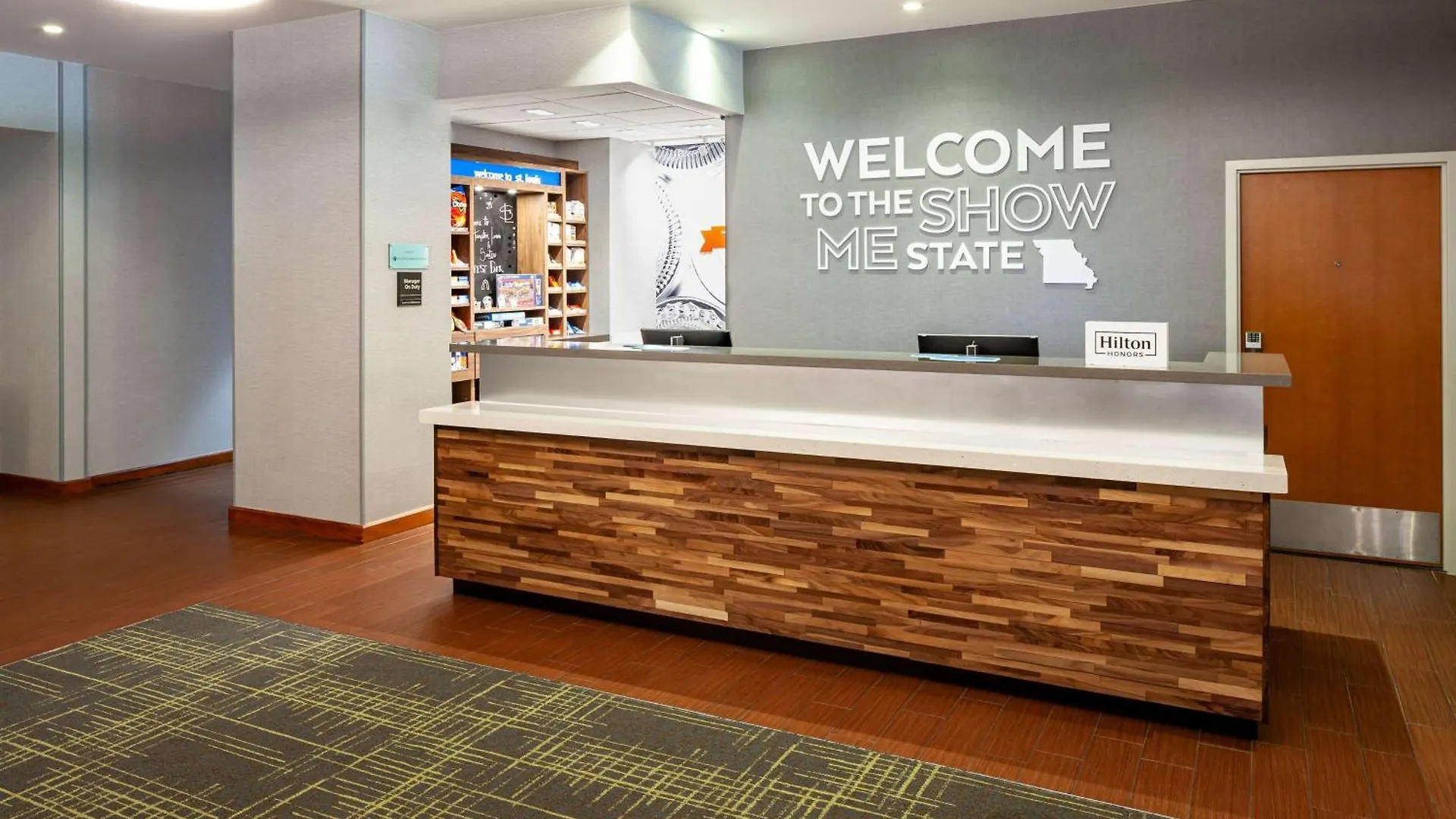 Hampton Inn & Suites St. Louis At Forest Park Hotel Saint Louis