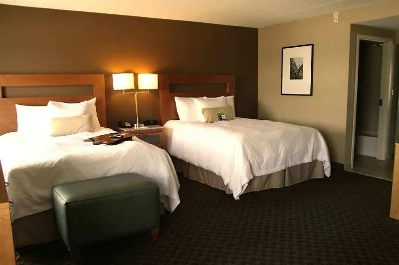 Hotel Hampton Inn & Suites St. Louis At Forest Park
