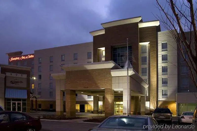 Hampton Inn & Suites St. Louis At Forest Park Hotel Saint Louis